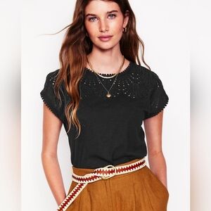Anya Broderie Teeshirt